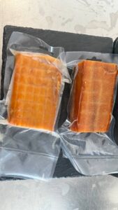 Сом балык холодного копчения в вакуумной упаковке — купить с доставкой
